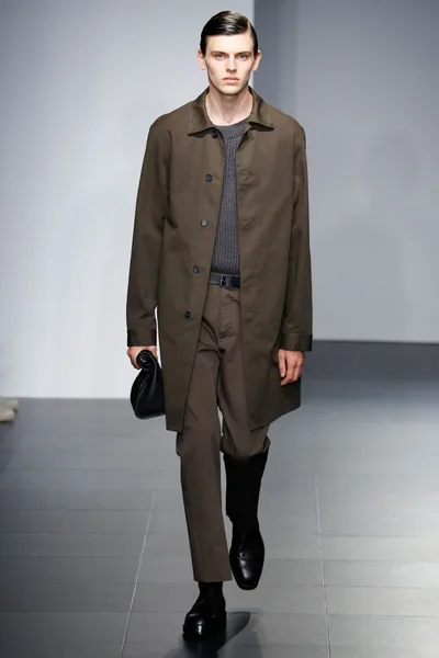 Look 22